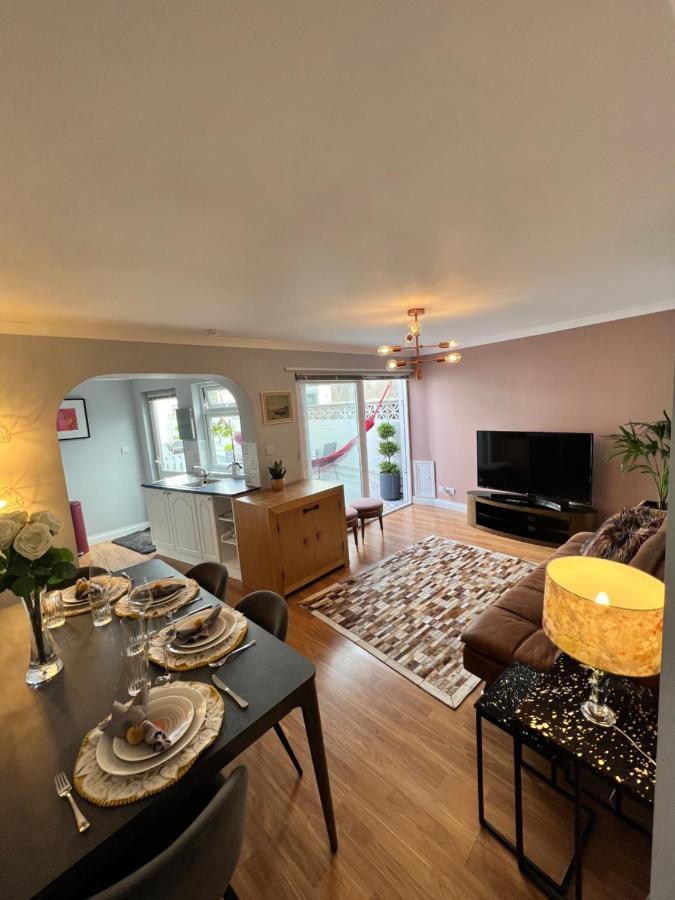 Garden Place Apartment