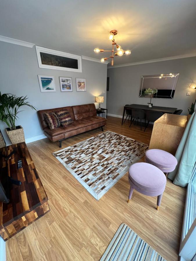 Garden Place * Clevedon